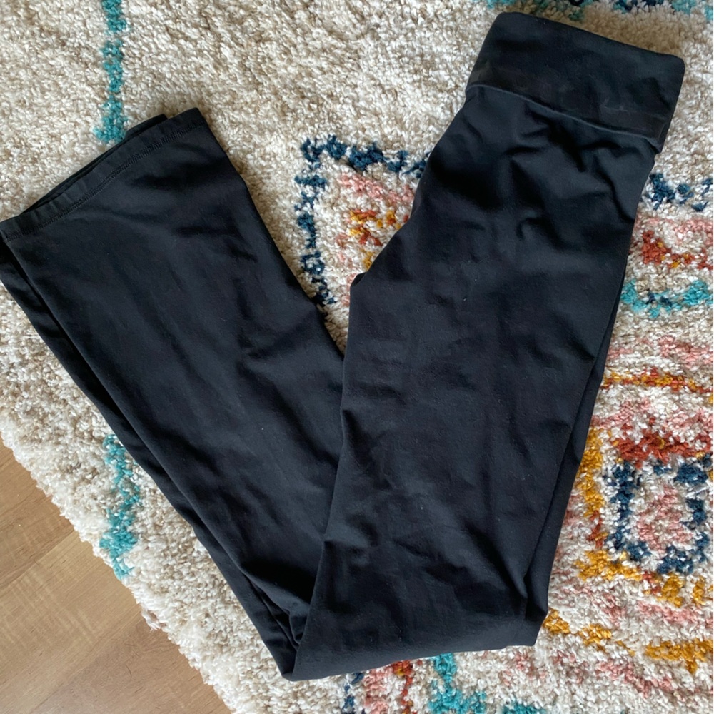 Victoria’s Secret flare leggings